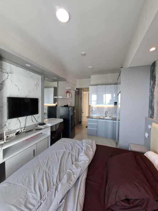 disewakan apartemen pakuwon indah lontar