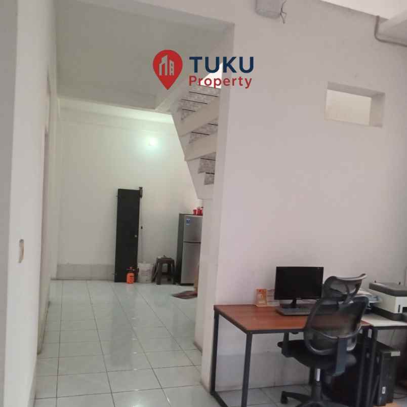 disewakan murah rumah hook di komplek serua ciputat