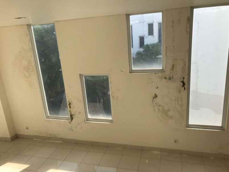 disewakan ruko gudang kantor jakarta garden city