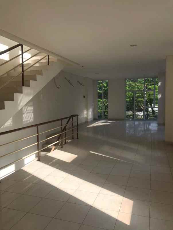 disewakan ruko gudang kantor jakarta garden city