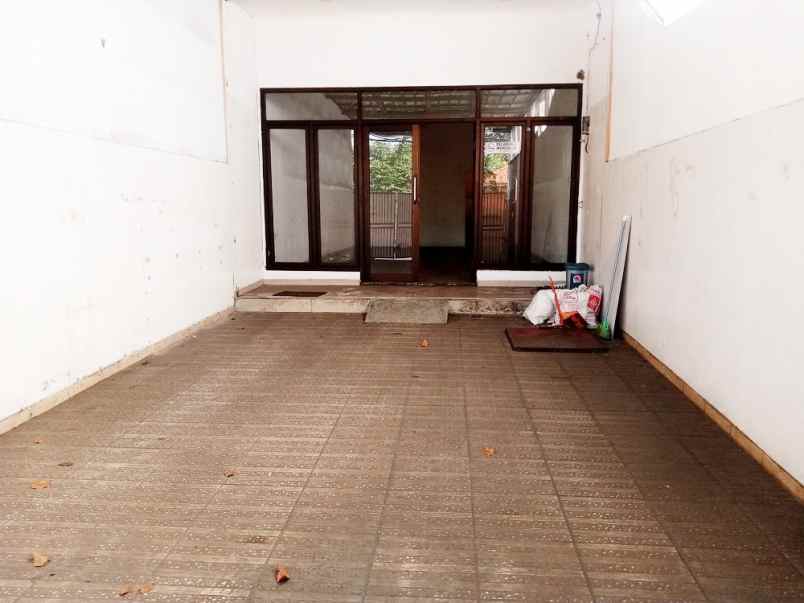 disewakan ruko gudang kantor jl kramat jaya baru kel