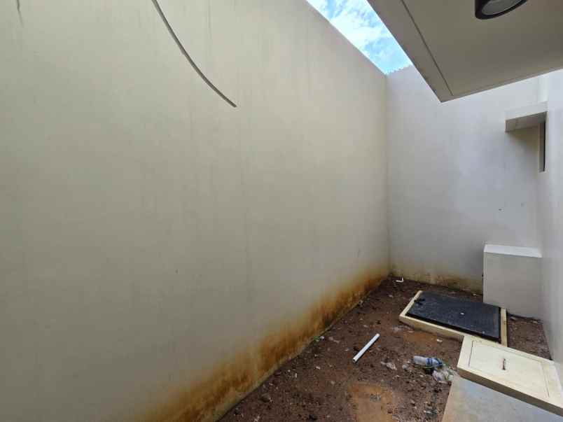 disewakan ruko gudang kantor ruko conifera metland menteng