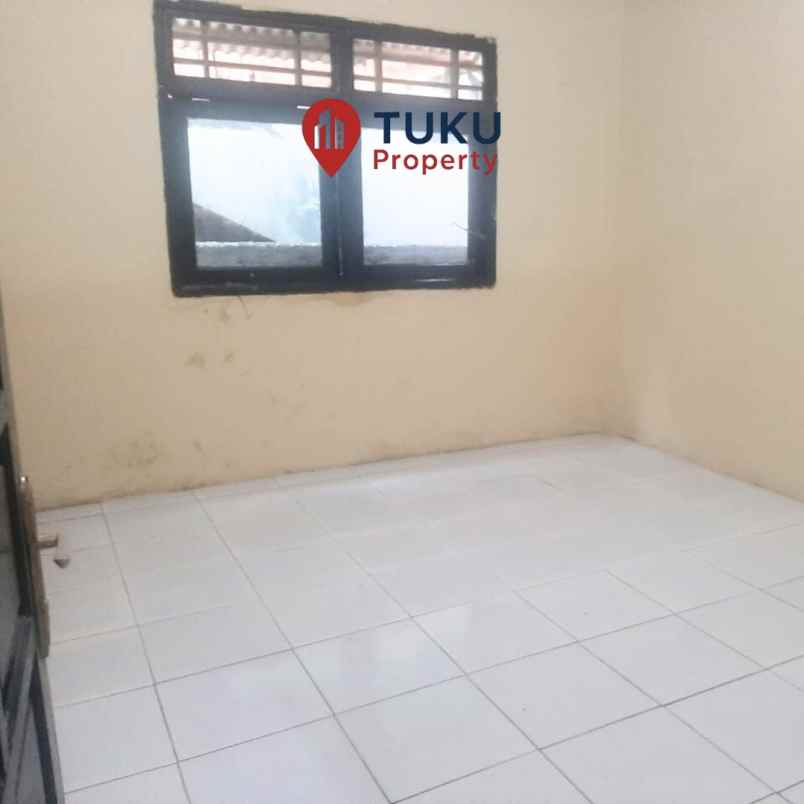 disewakan ruma luas di legoso ciputat