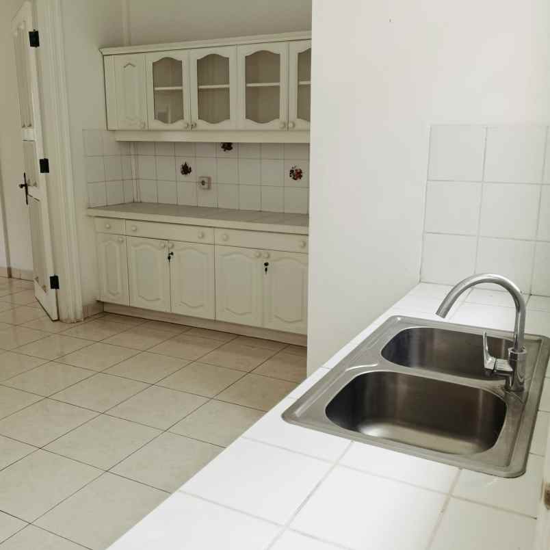 disewakan rumah bangka mampang prapatan