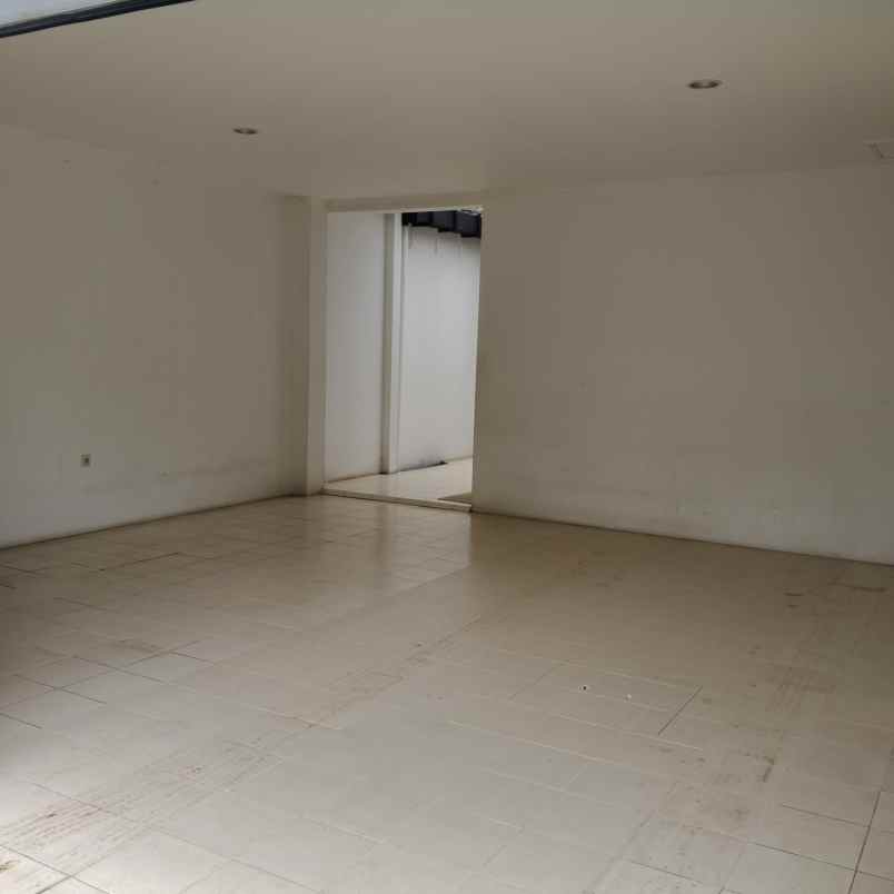 disewakan rumah bangka mampang prapatan