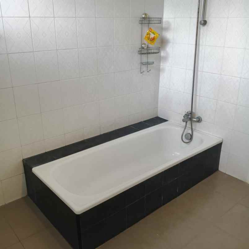 disewakan rumah bangka mampang prapatan