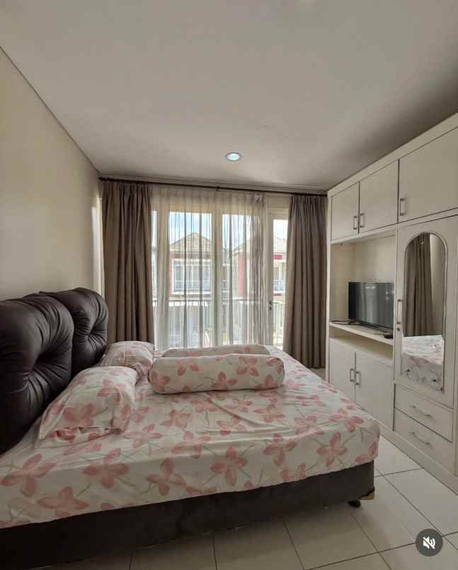 disewakan rumah cluster palm summarecon bekasi