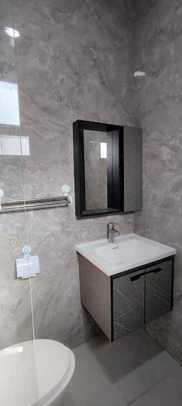 disewakan rumah cluster wisteria metland