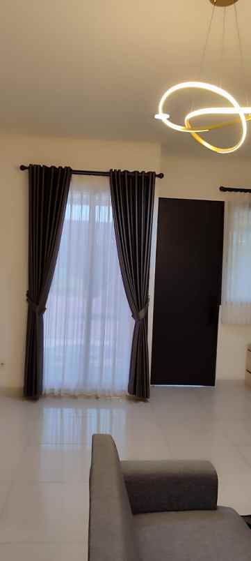 disewakan rumah cluster wisteria metland