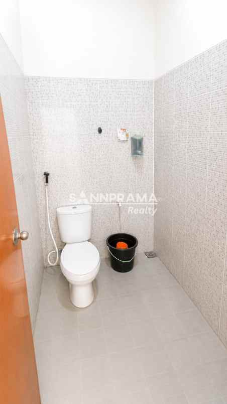 disewakan rumah jatijajar depok