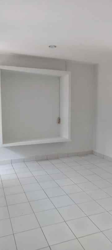 disewakan rumah jl asmarandana karawitan