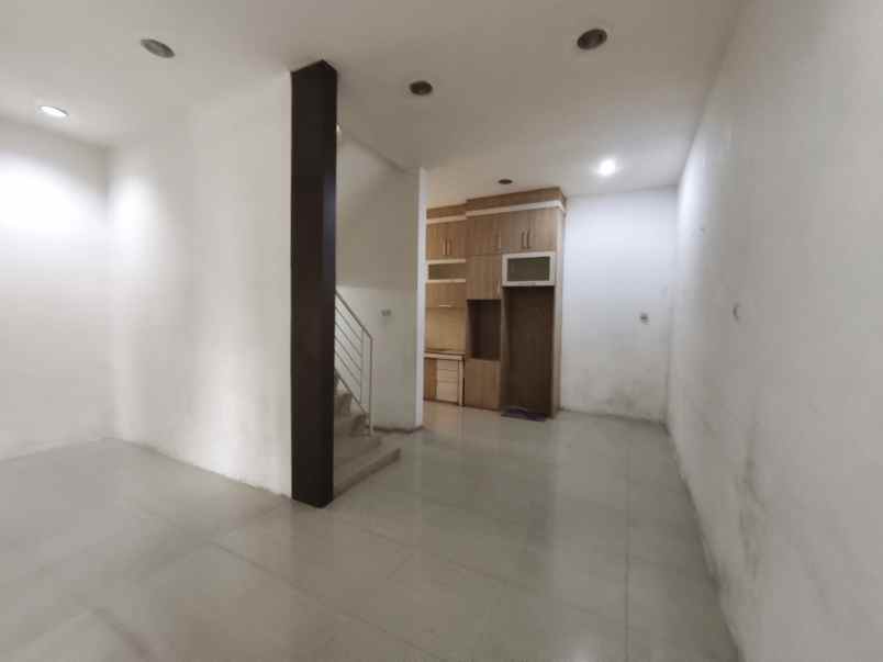 disewakan rumah jl bhayangkara indra kasih