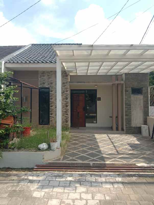 disewakan rumah jln alternatif bic desa