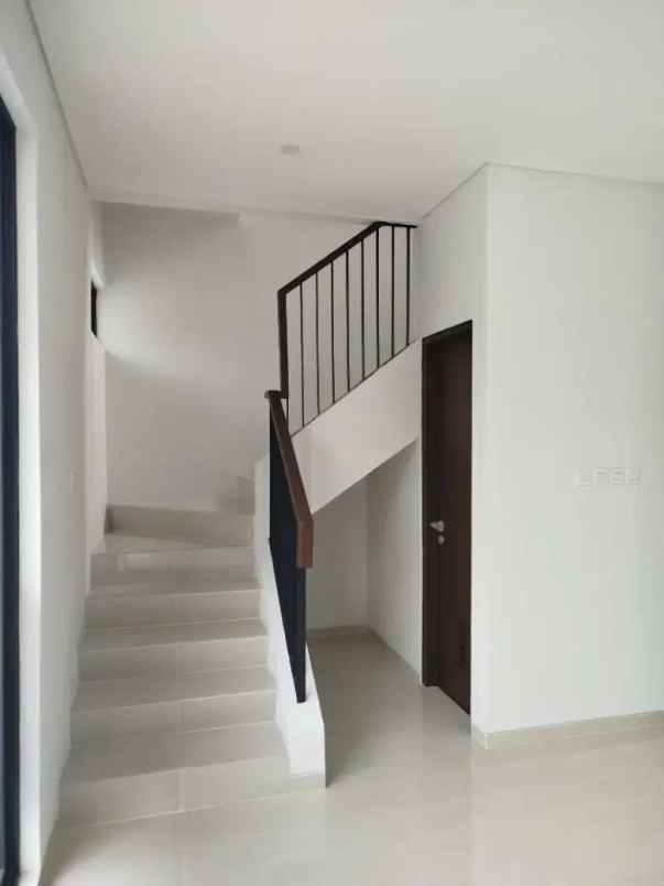 disewakan rumah kebayoran bintaro