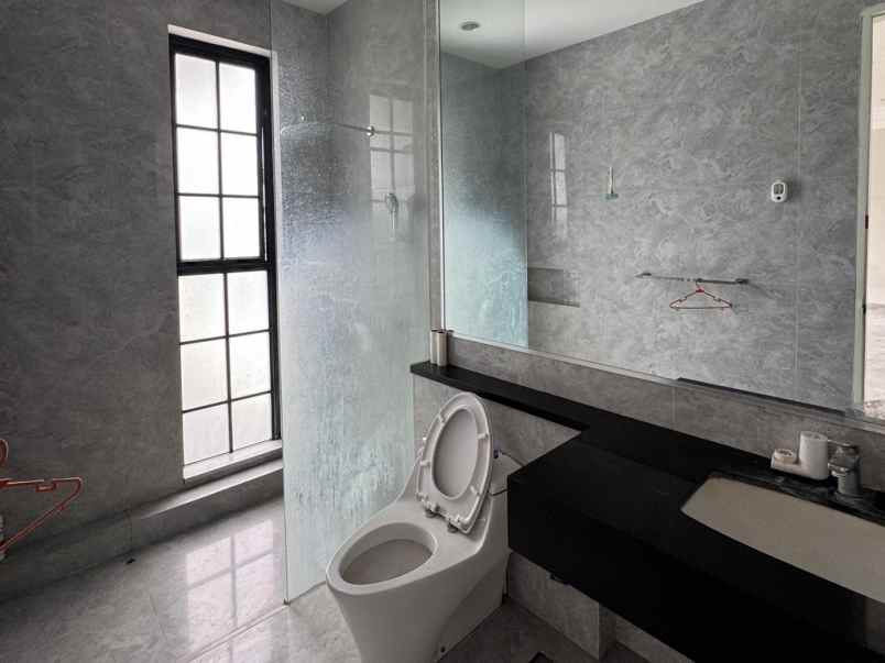 disewakan rumah komp citraland gama city