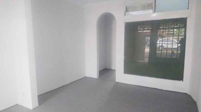 disewakan rumah komplek bina marga no 56