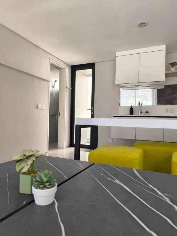 disewakan rumah northwest central