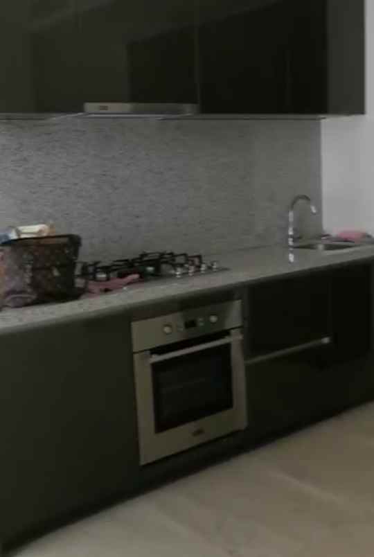 elitz lantai 12 view kolam renang kosong type 3br