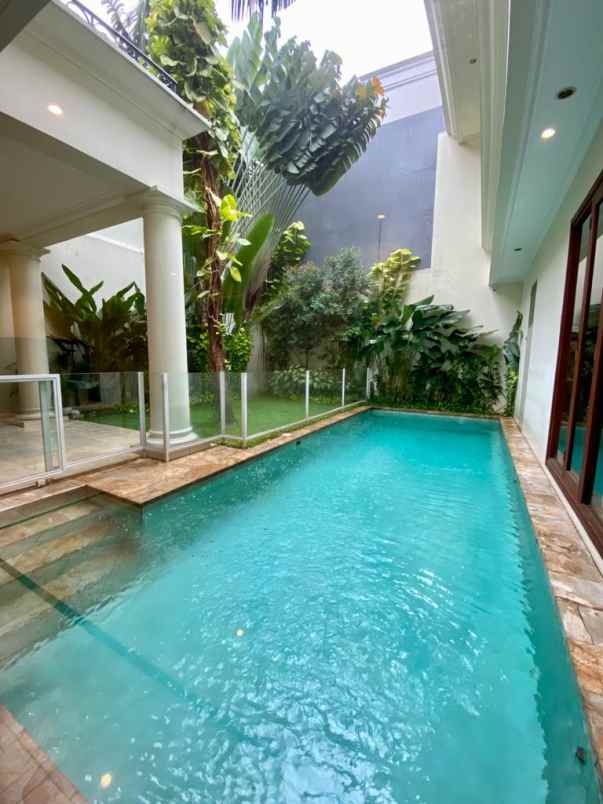 for rent 5br luxury tropical house at pondok indah