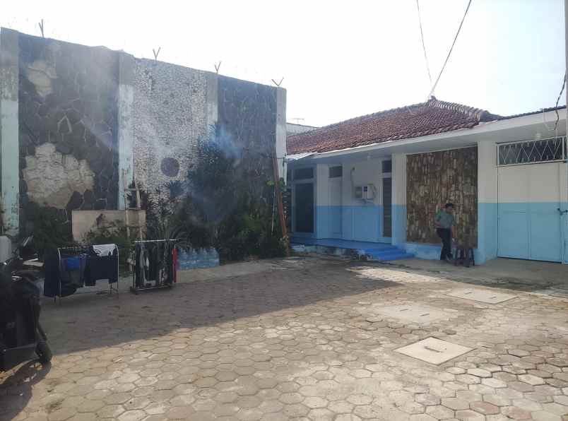 gudang mainroad bandung timur