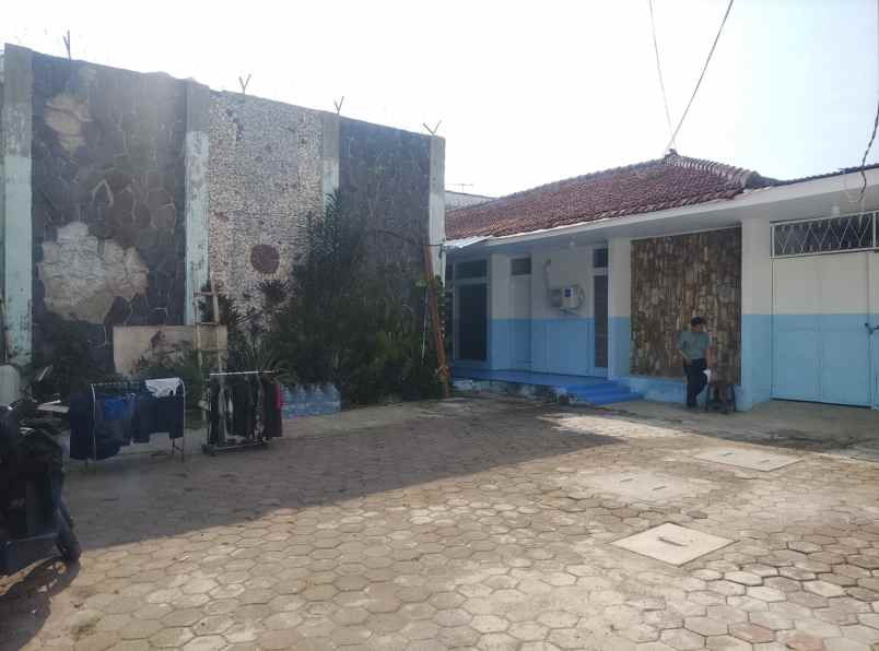 gudang mainroad bandung timur
