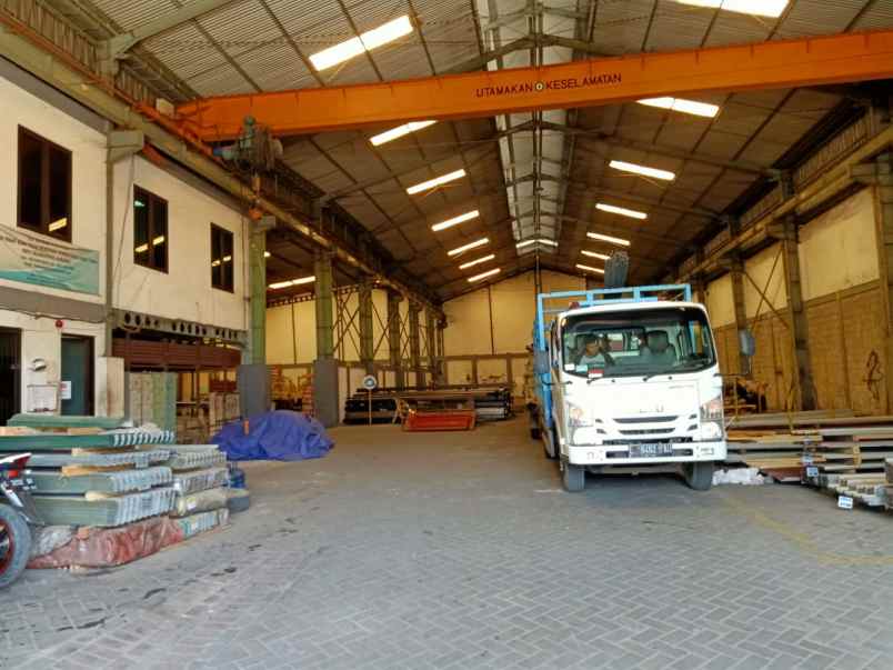 gudang margomulyo siap pakai terawat dan bebas banjir