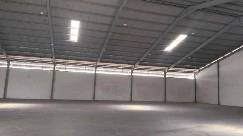 gudang siap pakai di semper cilincing jakarta utara