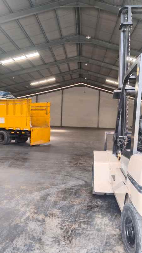 gudang siap pakai di semper cilincing jakarta utara