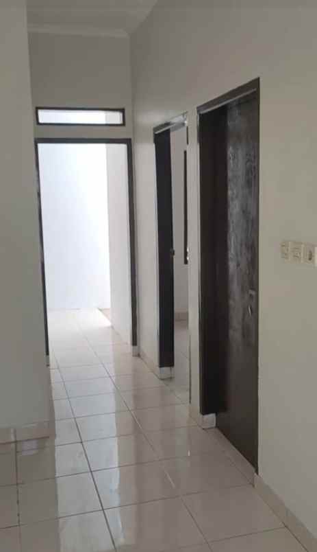 jual cepat hanya 350 jt rumah komersil siap huni