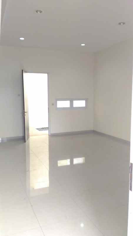 jual cepat rumah gading ayu unit bagus 2 lantai
