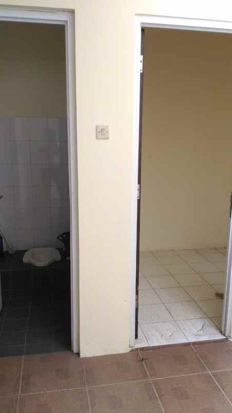 jual cepat rumah gading ayu unit bagus 2 lantai