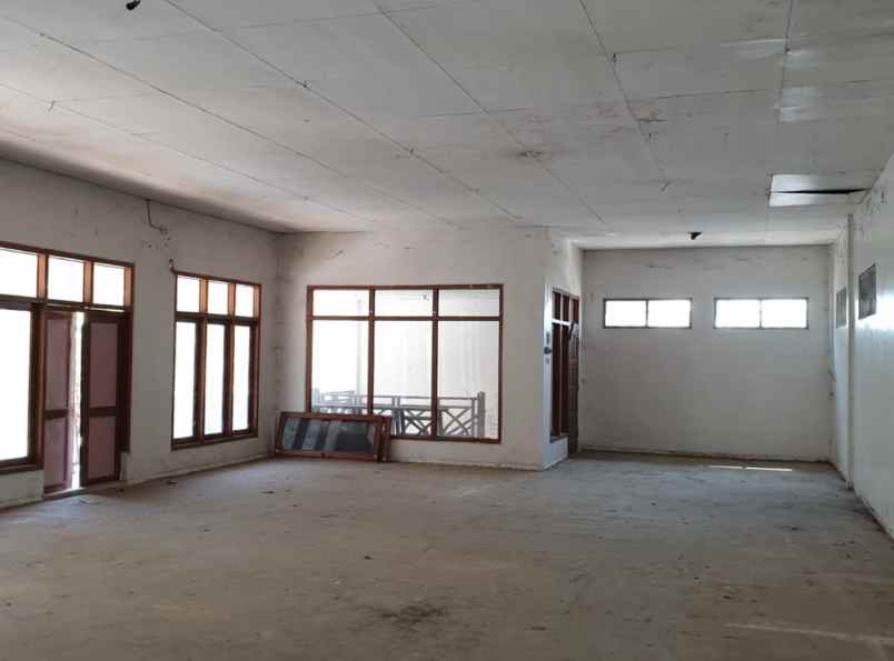 jual gudang kosong shm di daerah gentong kota pasuruan