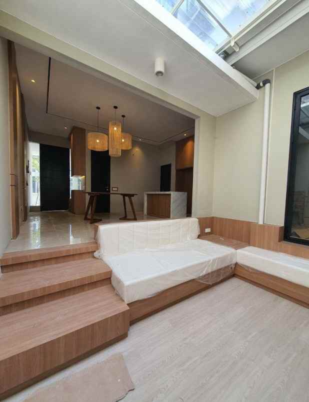 jual murah rumah pelican hill citraland