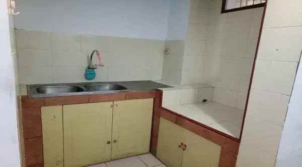 jual rumah 3 lantai jembatan lima jakarta barat