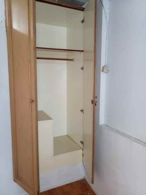 jual rumah 3 lantai jembatan lima jakarta barat