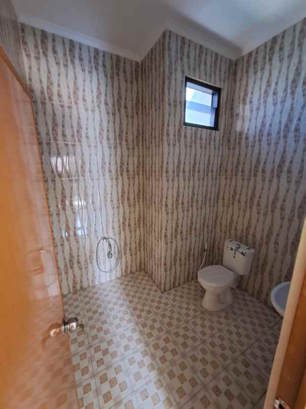 jual rumah baru cipondoh tangerang