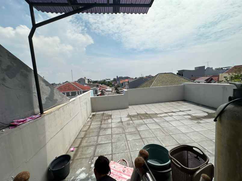 jual rumah full furnished citra garden 1 jak bar