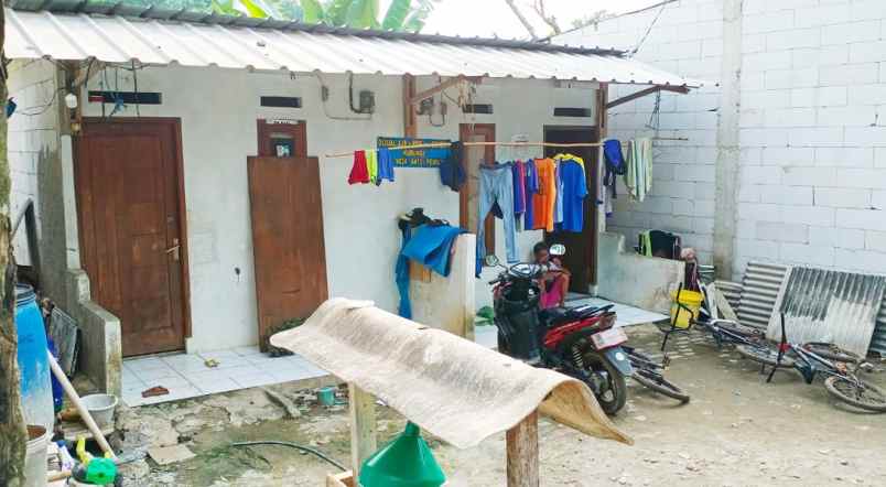 jual rumah kontrakan 2 pintu di gunung sindur