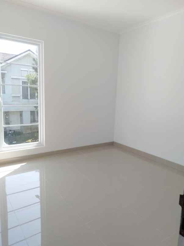 jual rumah siap huni kota wisata cibubur