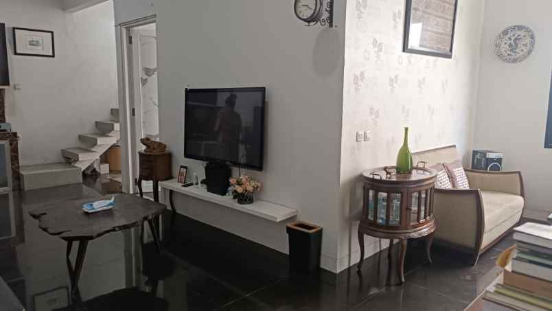 jual rumah taman kenari nusantara cibubur