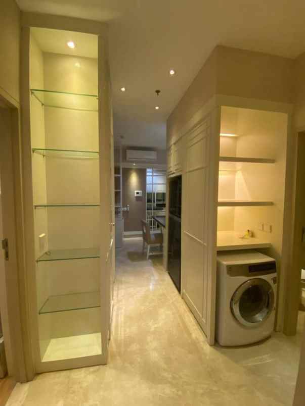 khusus sewa the peak apartment full furnished komplit