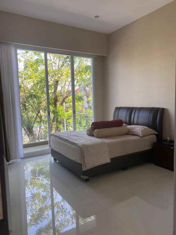 klampis semolo rumah minimalis 2 lantai siap huni