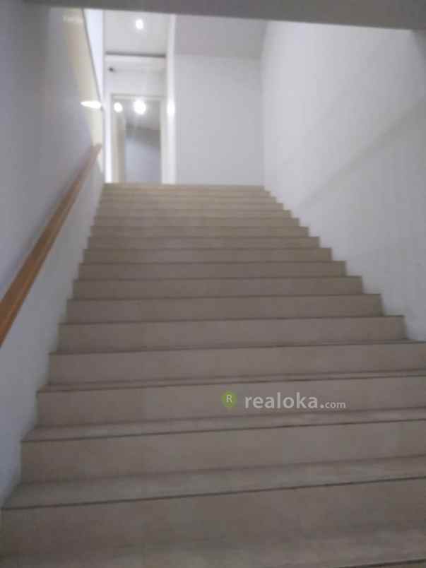 komersial laswi lingkar selatan