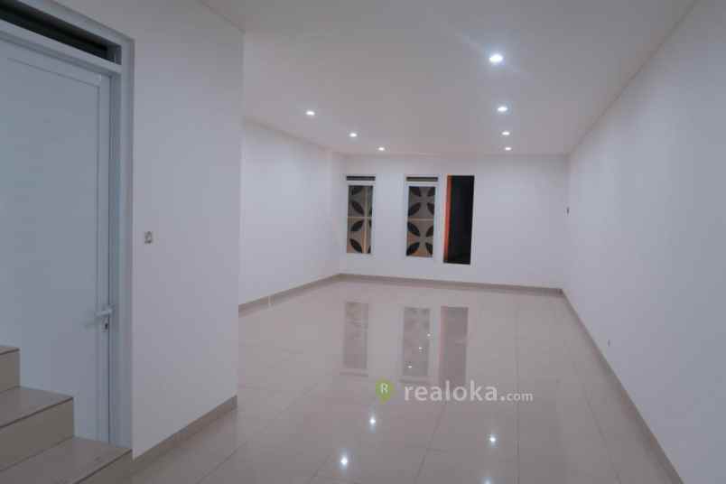 komersial laswi lingkar selatan