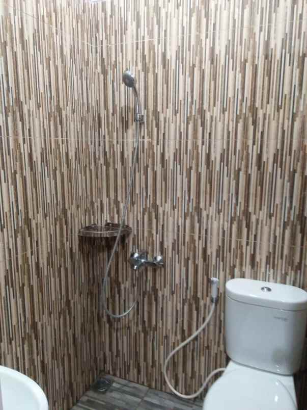 kost jl galuh mas raya