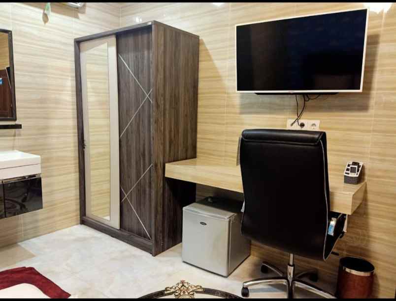 kost logam margacinta bandung