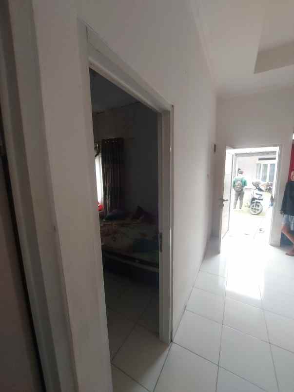 over kredit rumah dekat stasiun cilebut bogor