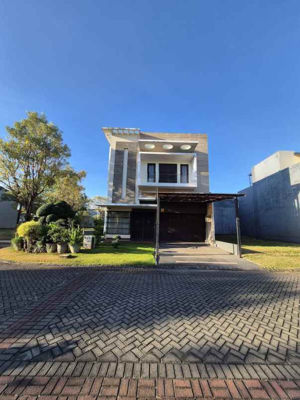 pakuwon indah cluster mansion mewah siap huni hook