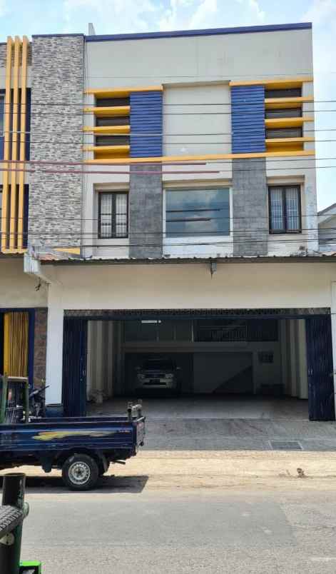 ruko disewakan jalan tidar surabaya pusat