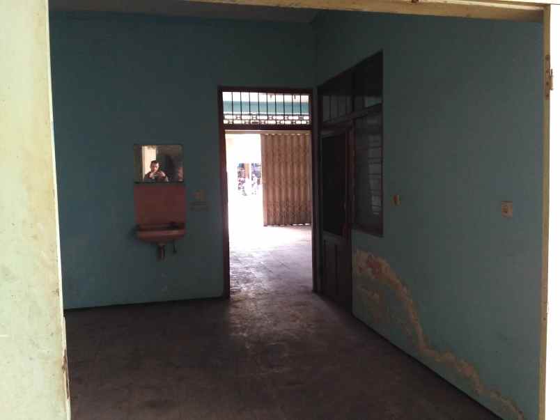 ruko gudang kantor lumajang